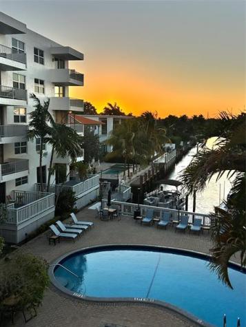 1421 S Ocean Boulevard Pompano Beach FL 33062