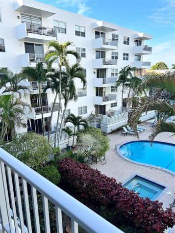 1421 S Ocean Boulevard Pompano Beach FL 33062