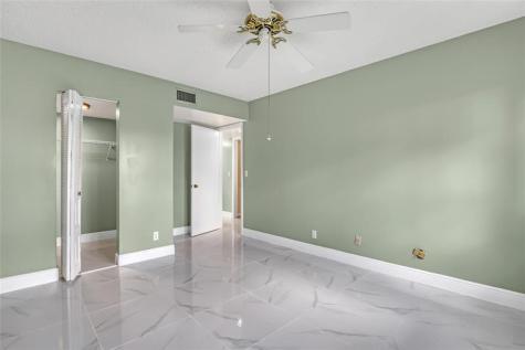 6850 10TH Avenue Lake Worth FL 33467