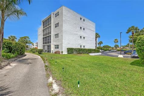 6850 10TH Avenue Lake Worth FL 33467