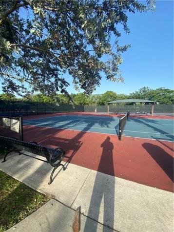 4280 Oaks Terrace Pompano Beach FL 33069