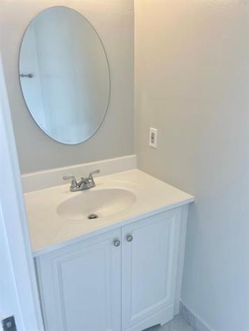 2700 S Oakland Forest Drive Oakland Park FL 33309
