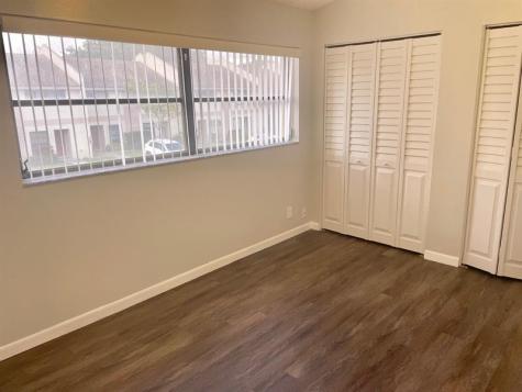 2700 S Oakland Forest Drive Oakland Park FL 33309
