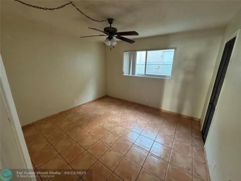 1814 E Oakland Park Boulevard Fort Lauderdale FL 33306