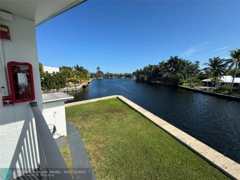 1814 E Oakland Park Boulevard Fort Lauderdale FL 33306
