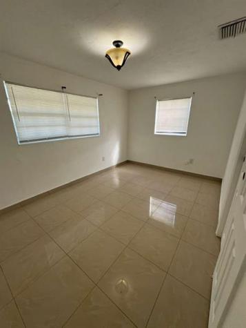 4871 SW 24th Avenue Fort Lauderdale FL 33312