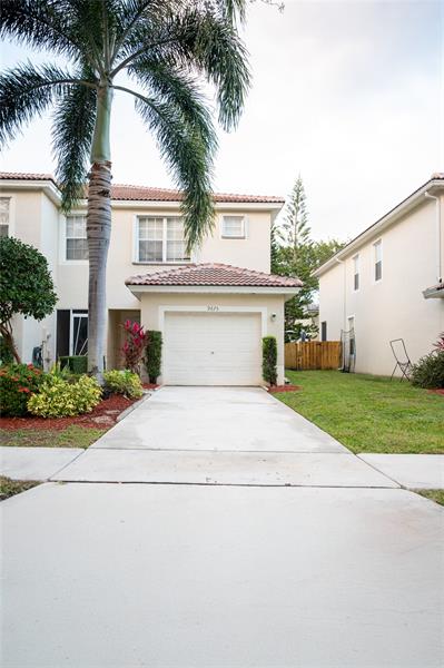 9675 Lago Drive Boynton Beach FL 33472