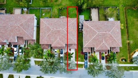 9675 Lago Drive Boynton Beach FL 33472