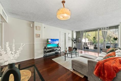 113 Royal Park Drive Oakland Park FL 33309