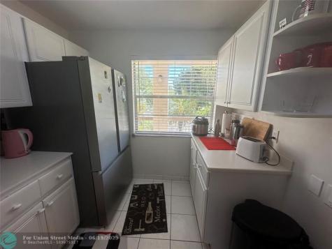 4502 Martinique Way Coconut Creek FL 33066