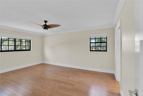 250 E Royal Palm Road Boca Raton FL 33432