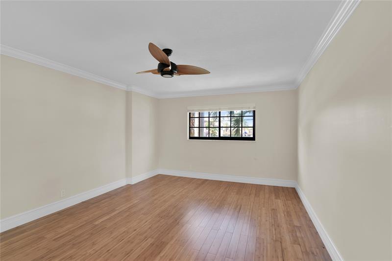 250 E Royal Palm Road Boca Raton FL 33432