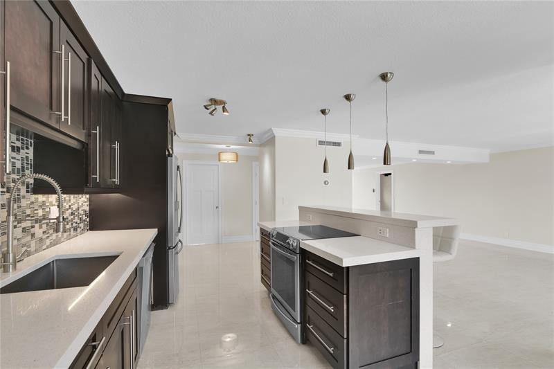 250 E Royal Palm Road Boca Raton FL 33432