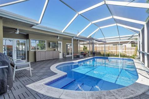 1736 NW 38th Street Oakland Park FL 33309