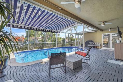 1736 NW 38th Street Oakland Park FL 33309