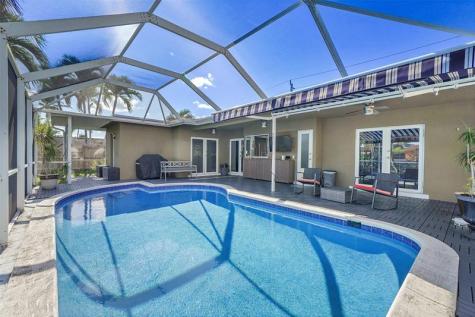 1736 NW 38th Street Oakland Park FL 33309