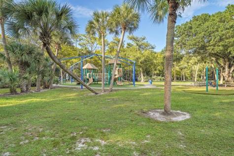 1736 NW 38th Street Oakland Park FL 33309