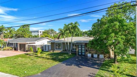1736 NW 38th Street Oakland Park FL 33309