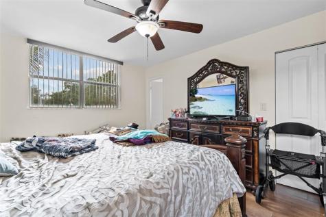1830 N Lauderdale Avenue North Lauderdale FL 33068