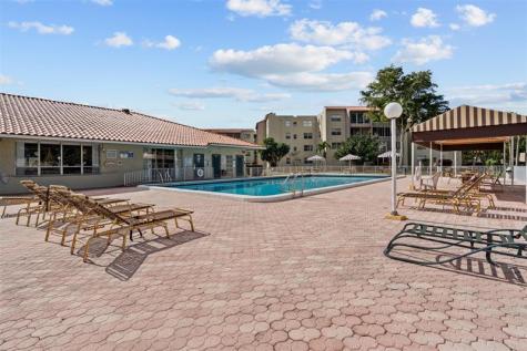 1830 N Lauderdale Avenue North Lauderdale FL 33068
