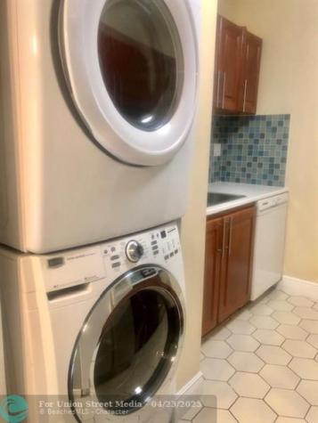 4163 NW 90th Avenue Coral Springs FL 33065