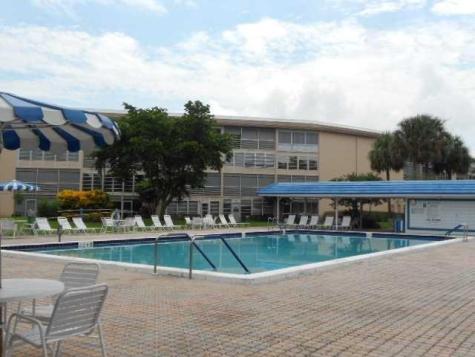 2101 Lucaya Bend Coconut Creek FL 33066