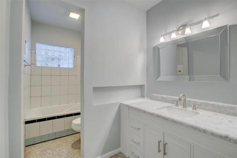 3140 NE 9th Avenue Pompano Beach FL 33064