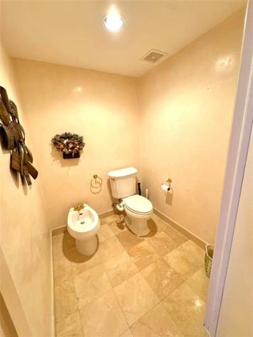 19111 Collins Avenue Sunny Isles Beach FL 33160