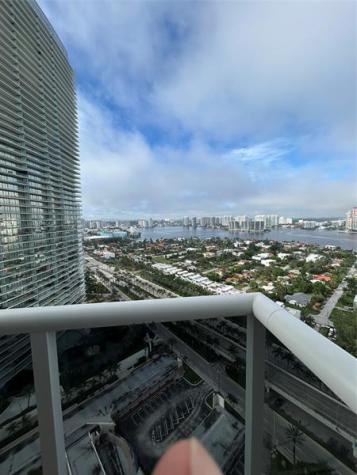 19111 Collins Avenue Sunny Isles Beach FL 33160
