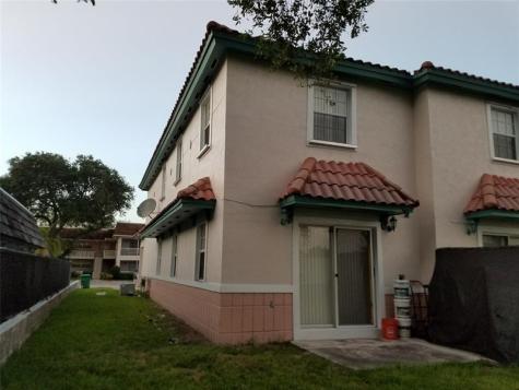 Hollywood FL 33023