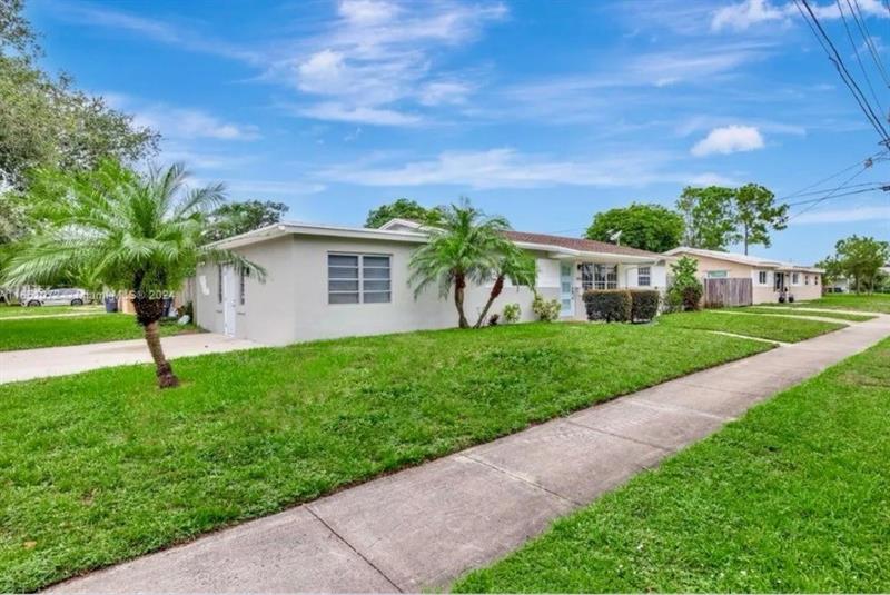 3300 N 67th Avenue Hollywood FL 33024