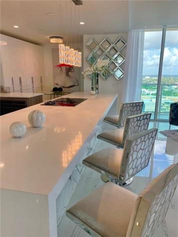 350 SE 2nd Street Fort Lauderdale FL 33301