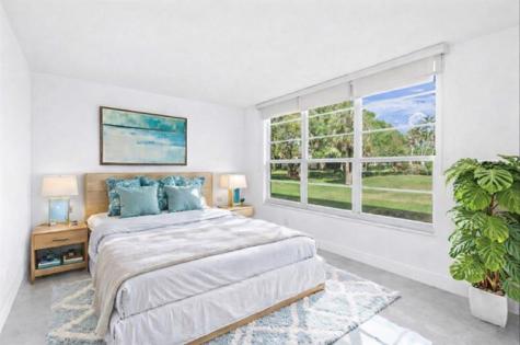 500 Oaks Lane Pompano Beach FL 33069