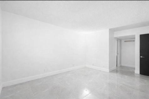 500 Oaks Lane Pompano Beach FL 33069