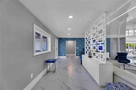 2720 NE 7th Street Pompano Beach FL 33062