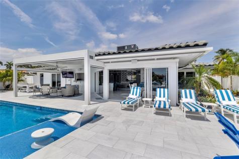 2720 NE 7th Street Pompano Beach FL 33062