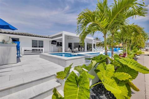 2720 NE 7th Street Pompano Beach FL 33062
