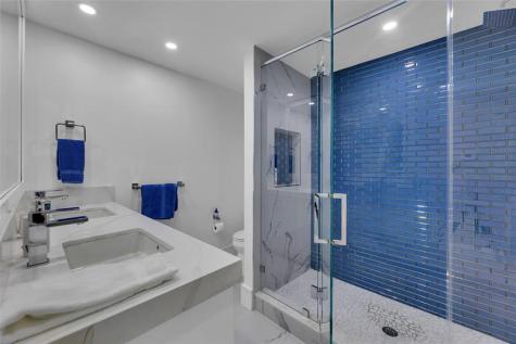2720 NE 7th Street Pompano Beach FL 33062