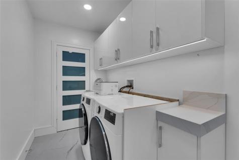 2720 NE 7th Street Pompano Beach FL 33062