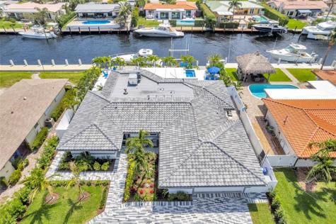 2720 NE 7th Street Pompano Beach FL 33062