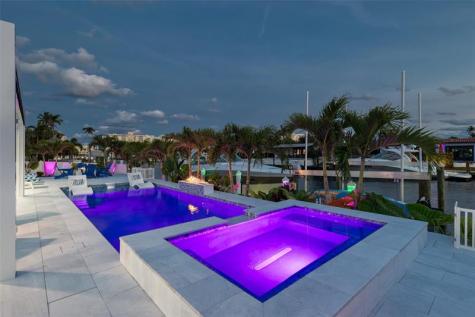 2720 NE 7th Street Pompano Beach FL 33062
