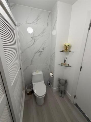 2421 Lake Pancoast Drive Miami Beach FL 33140