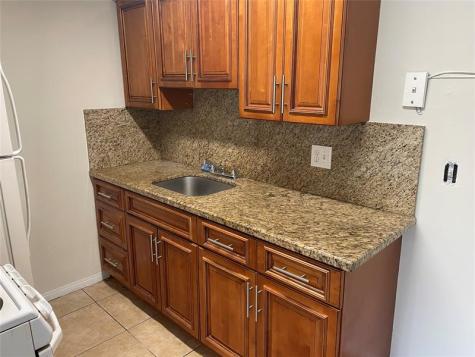 1555 Tyler Street Hollywood FL 33020