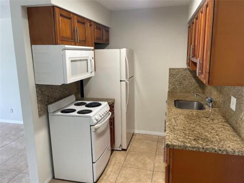 1555 Tyler Street Hollywood FL 33020