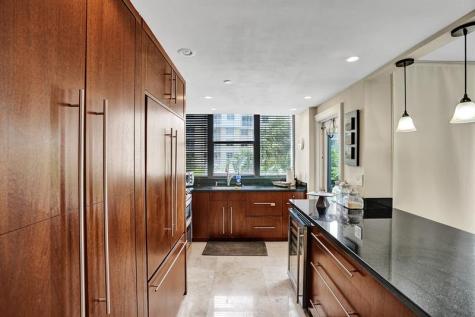 1361 S Ocean Bl Pompano Beach FL 33062