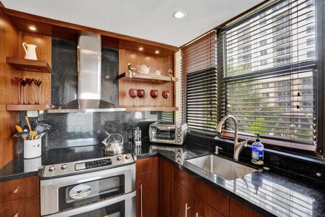 1361 S Ocean Bl Pompano Beach FL 33062
