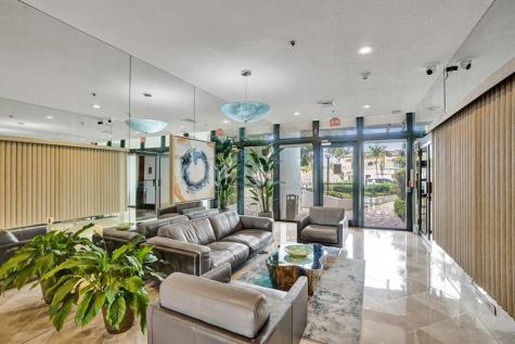 1361 S Ocean Bl Pompano Beach FL 33062