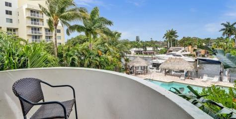 1361 S Ocean Bl Pompano Beach FL 33062