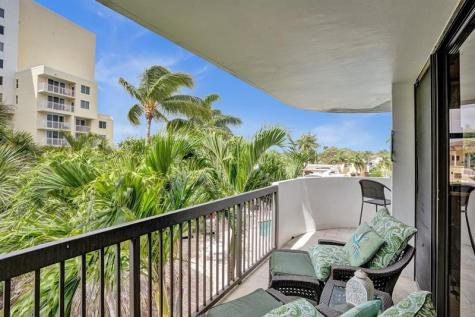 1361 S Ocean Bl Pompano Beach FL 33062