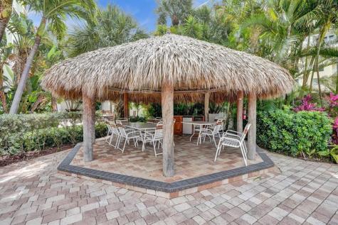 1361 S Ocean Bl Pompano Beach FL 33062